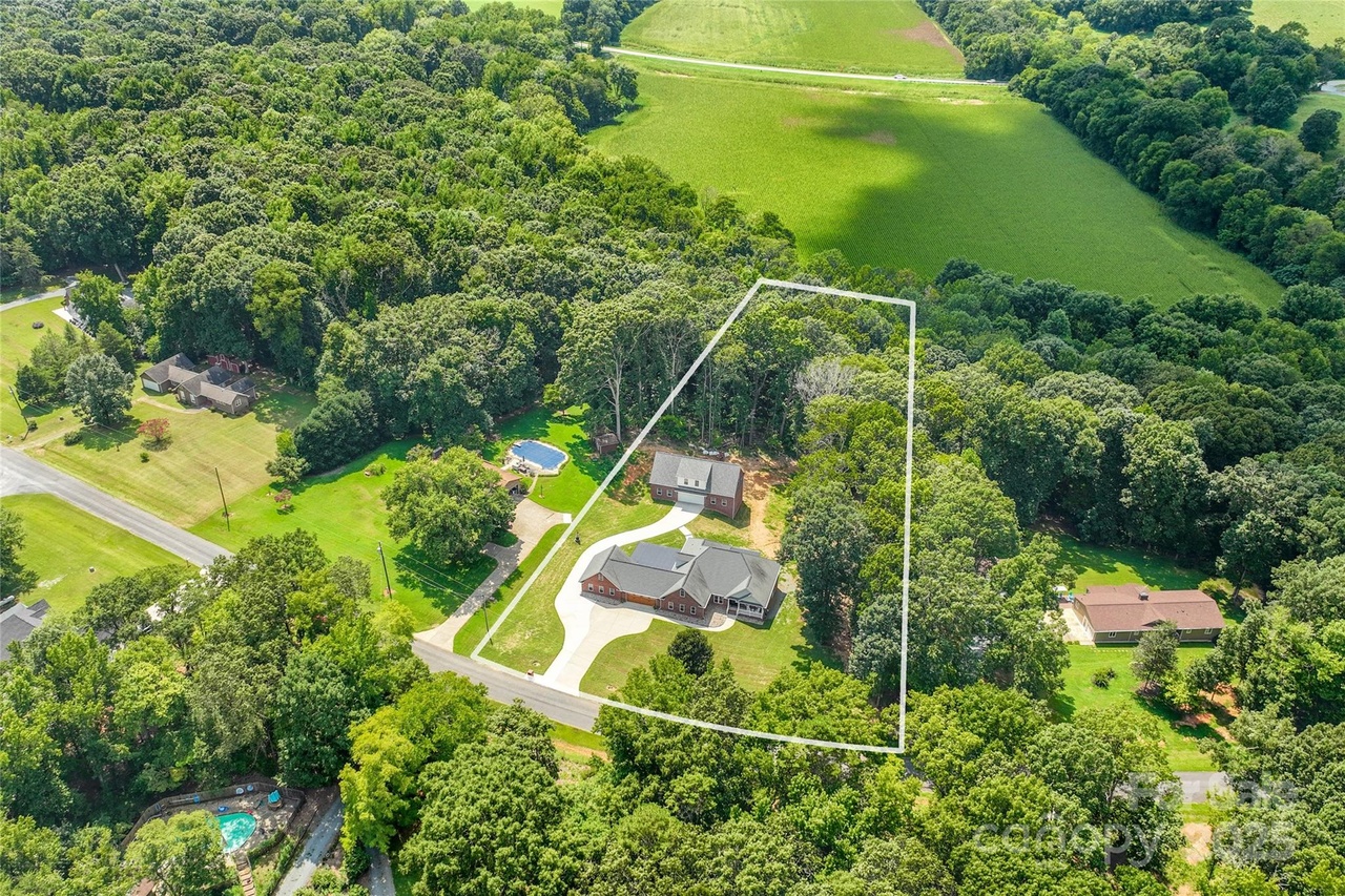 3009 Brooks Mill Ln, Wingate NC